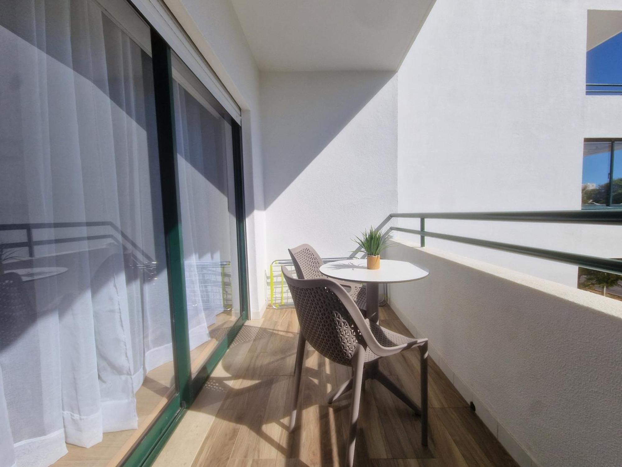 Avenida Mar 1 - Ar-Condicionado, Wifi E 200Mts Da Praia Куартейра Екстериор снимка